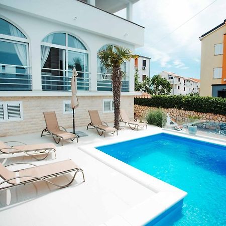 Apartments Sun Dance With Heated Pool Novalja Εξωτερικό φωτογραφία
