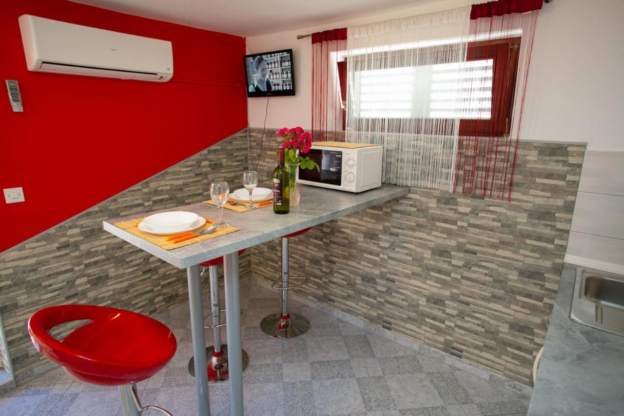 Apartments Sun Dance With Heated Pool Novalja Εξωτερικό φωτογραφία