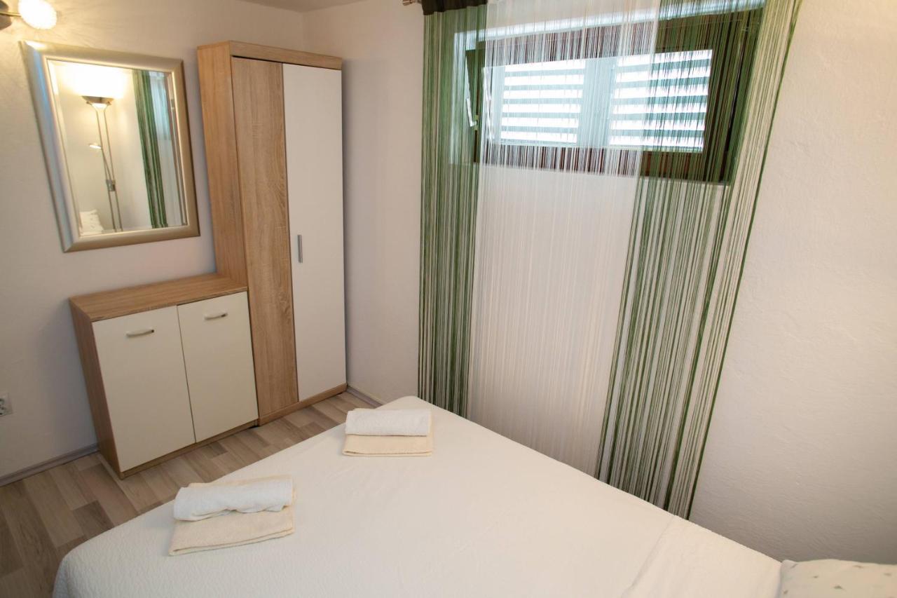 Apartments Sun Dance With Heated Pool Novalja Εξωτερικό φωτογραφία