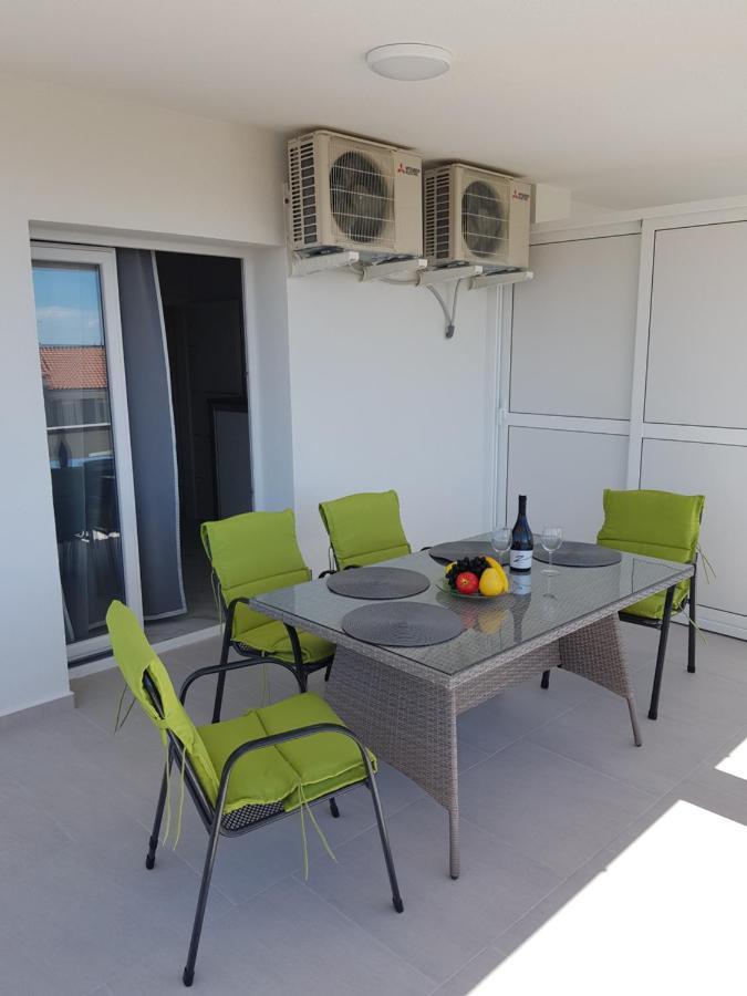 Apartments Sun Dance With Heated Pool Novalja Εξωτερικό φωτογραφία