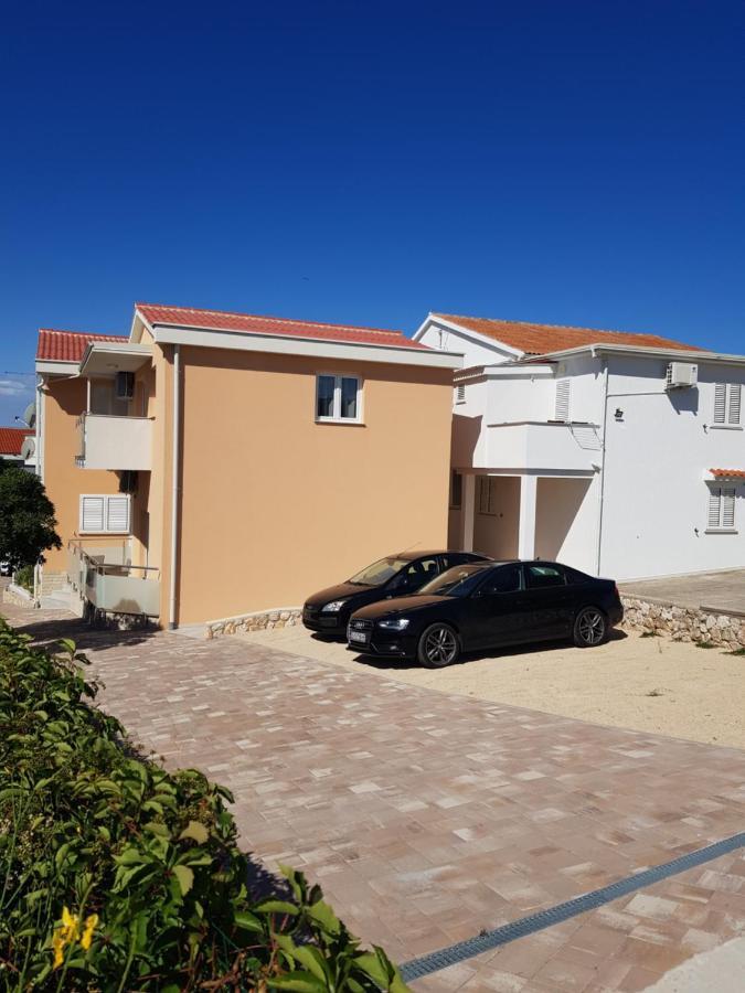 Apartments Sun Dance With Heated Pool Novalja Εξωτερικό φωτογραφία