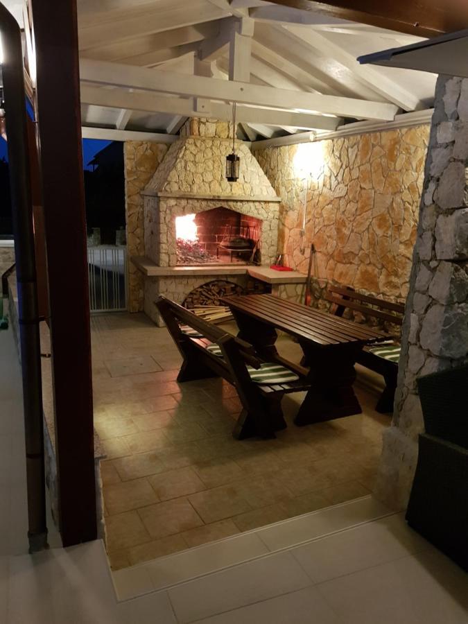 Apartments Sun Dance With Heated Pool Novalja Εξωτερικό φωτογραφία